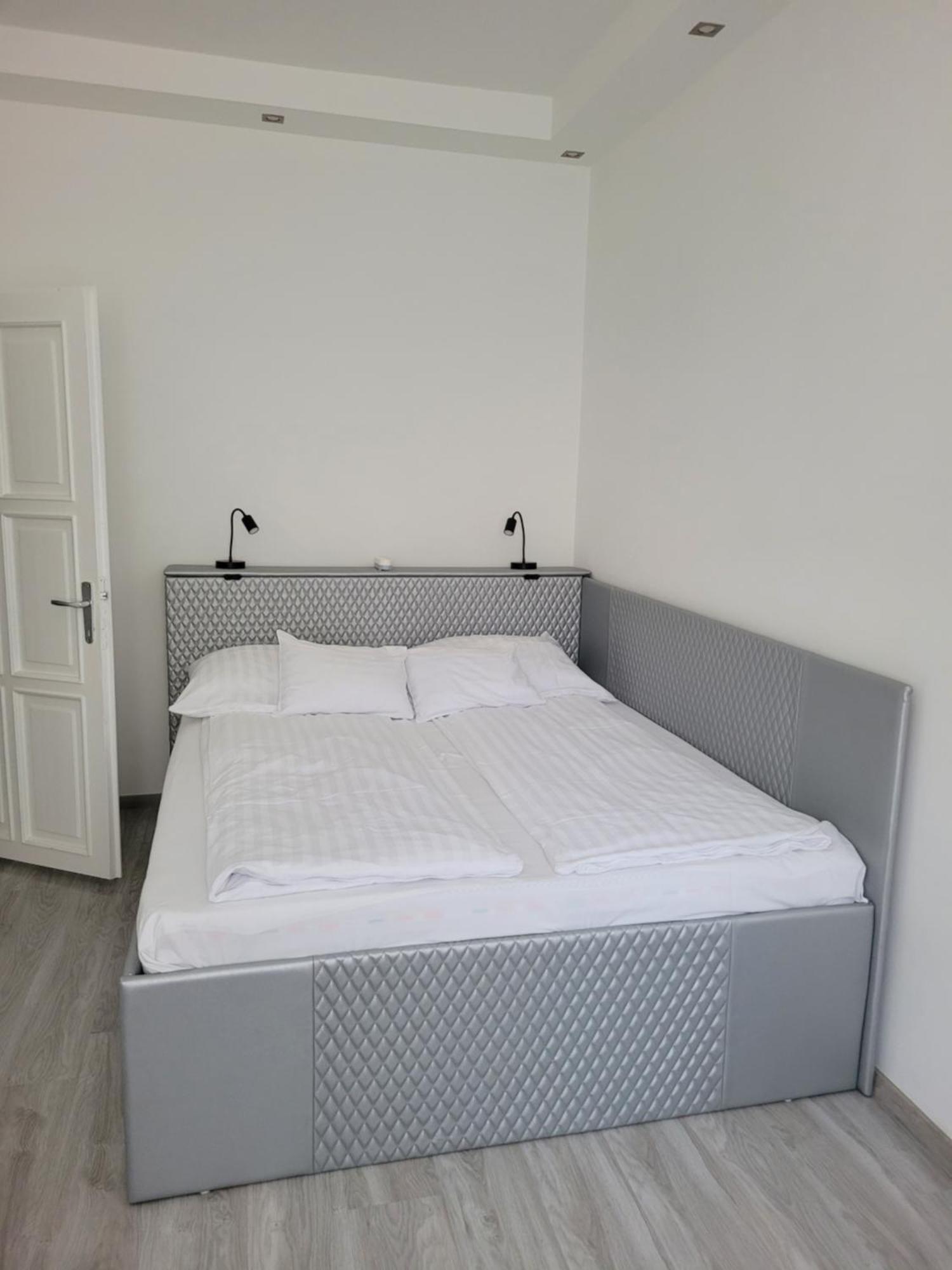 Martina Apartman Bekescsaba Pokój zdjęcie